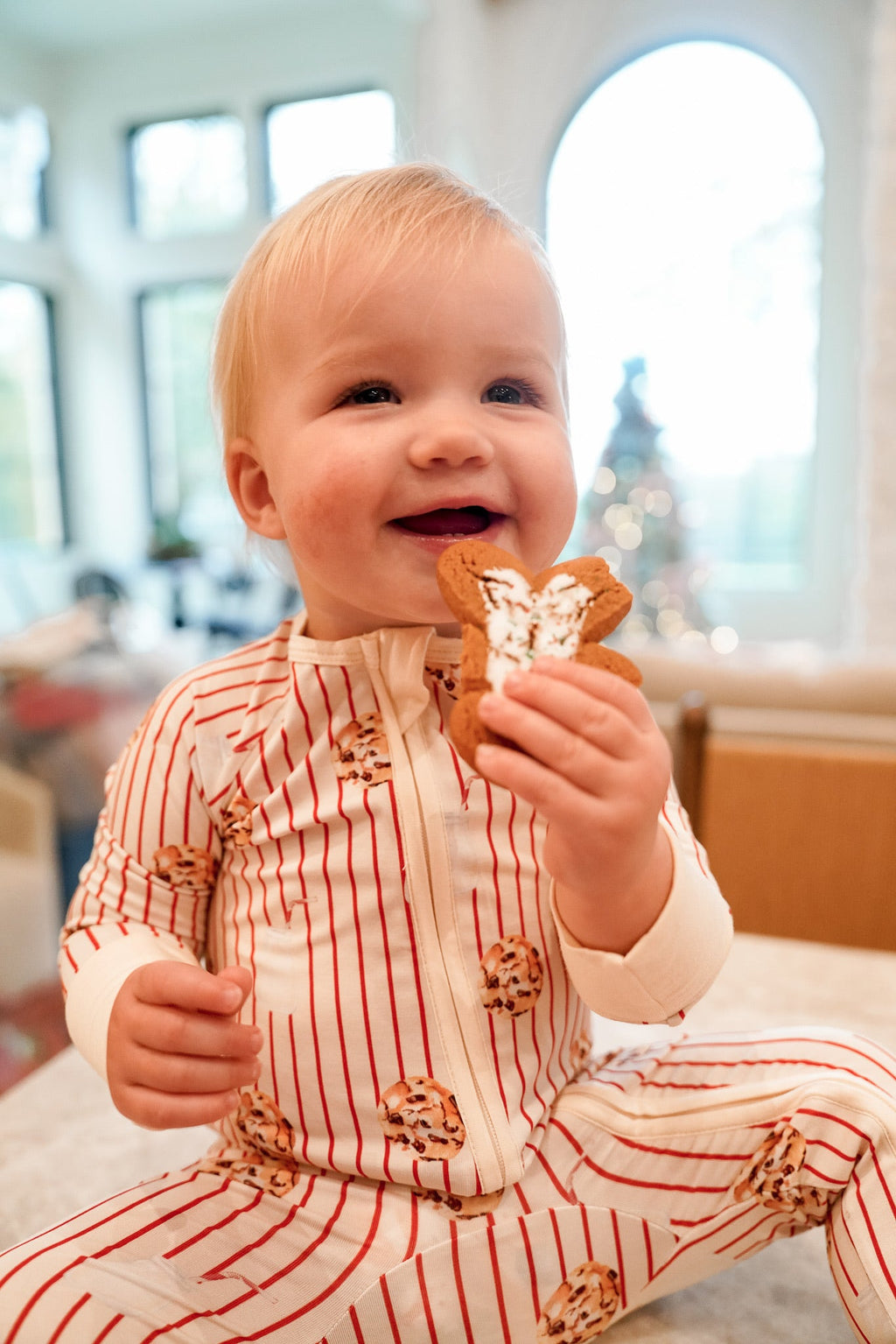 Buttery Soft Bamboo Pink Christmas pajama set, Printed with Santa’s and bows
