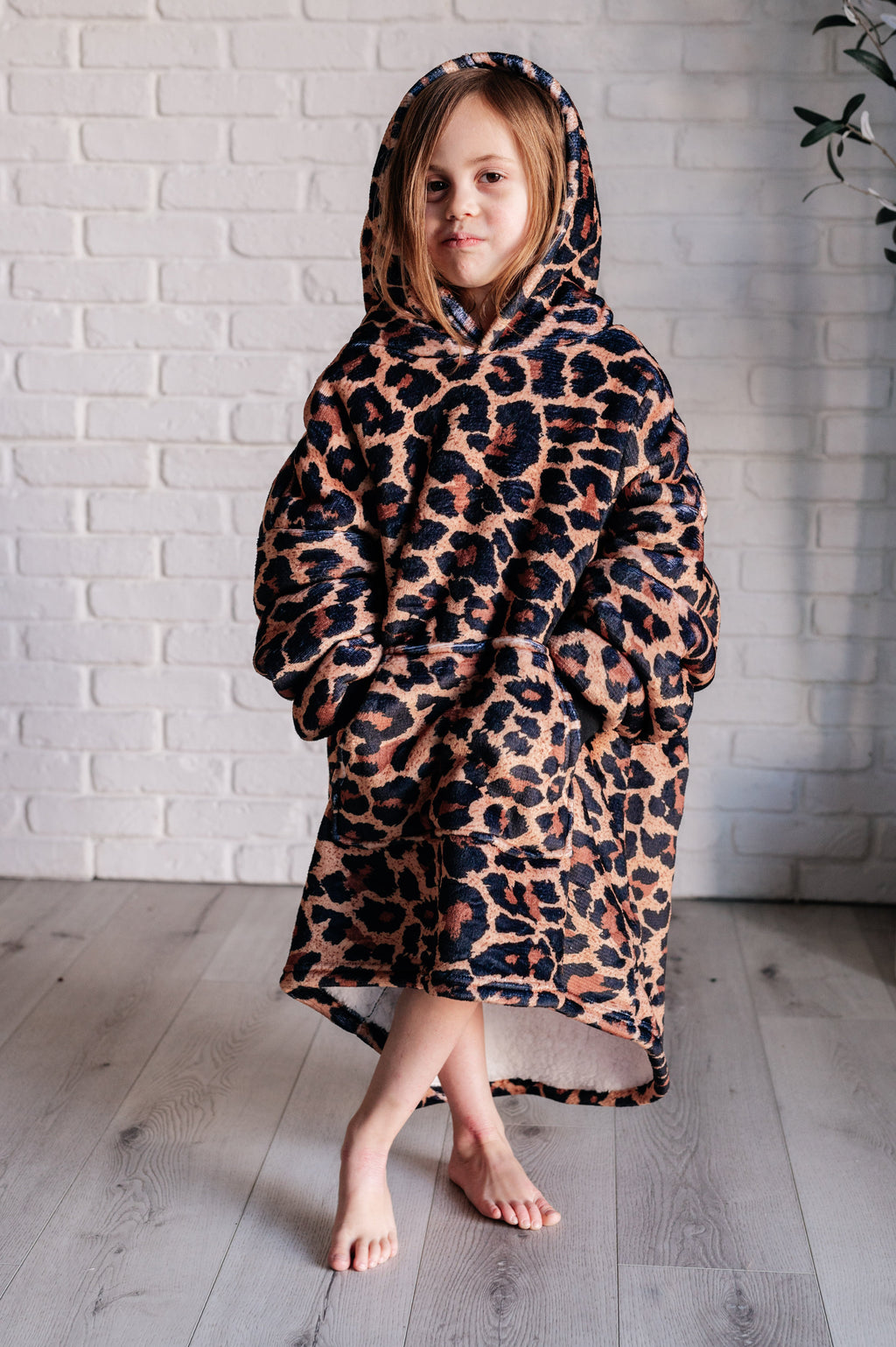 Kids Oversized Hoodie Blanket in Leopard - B.You Boutique & Boji Balloon Bar