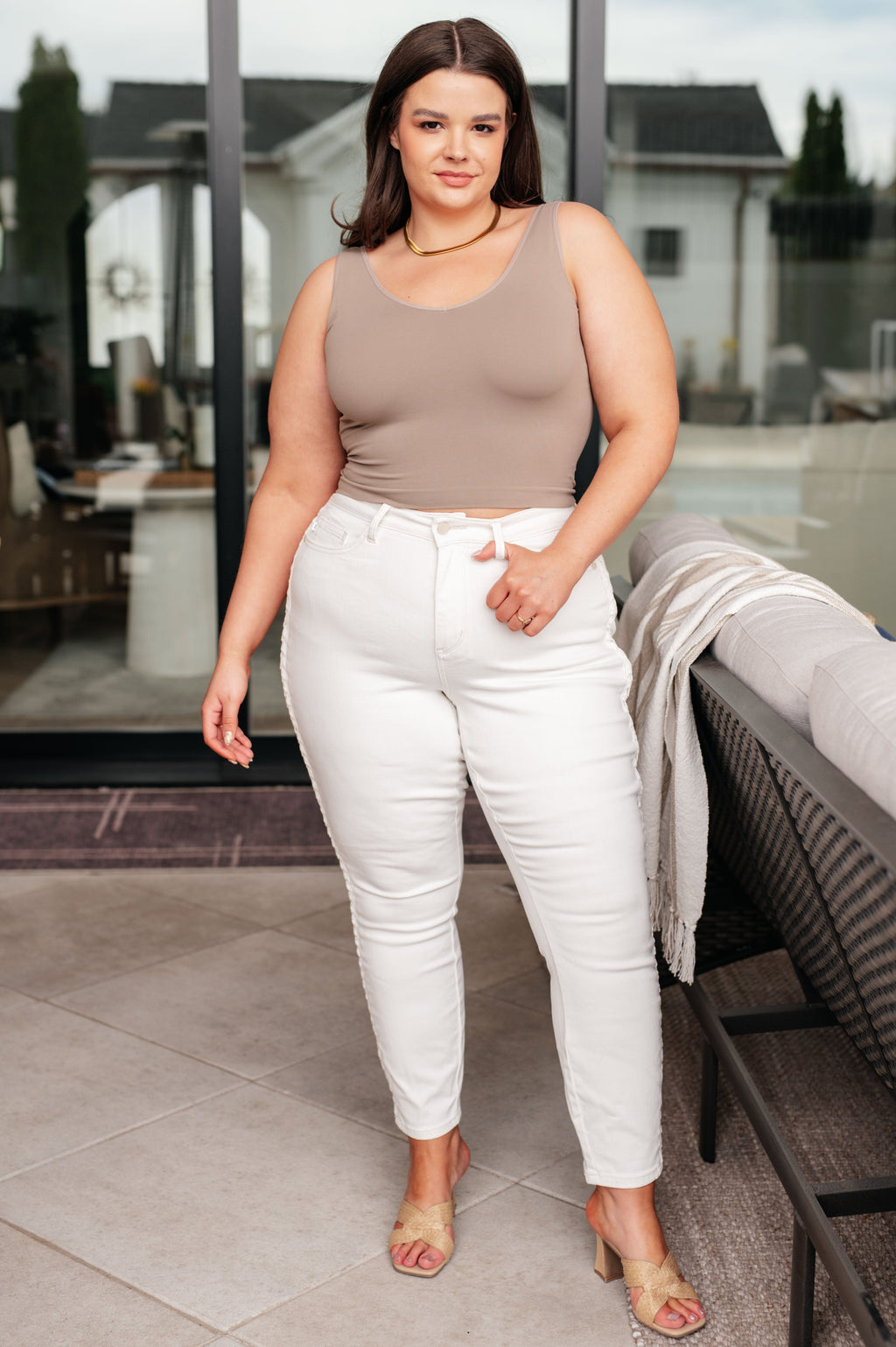 Maddie Mid Rise Braided Side Seam Relaxed Jeans - B.You Boutique & Boji Balloon Bar