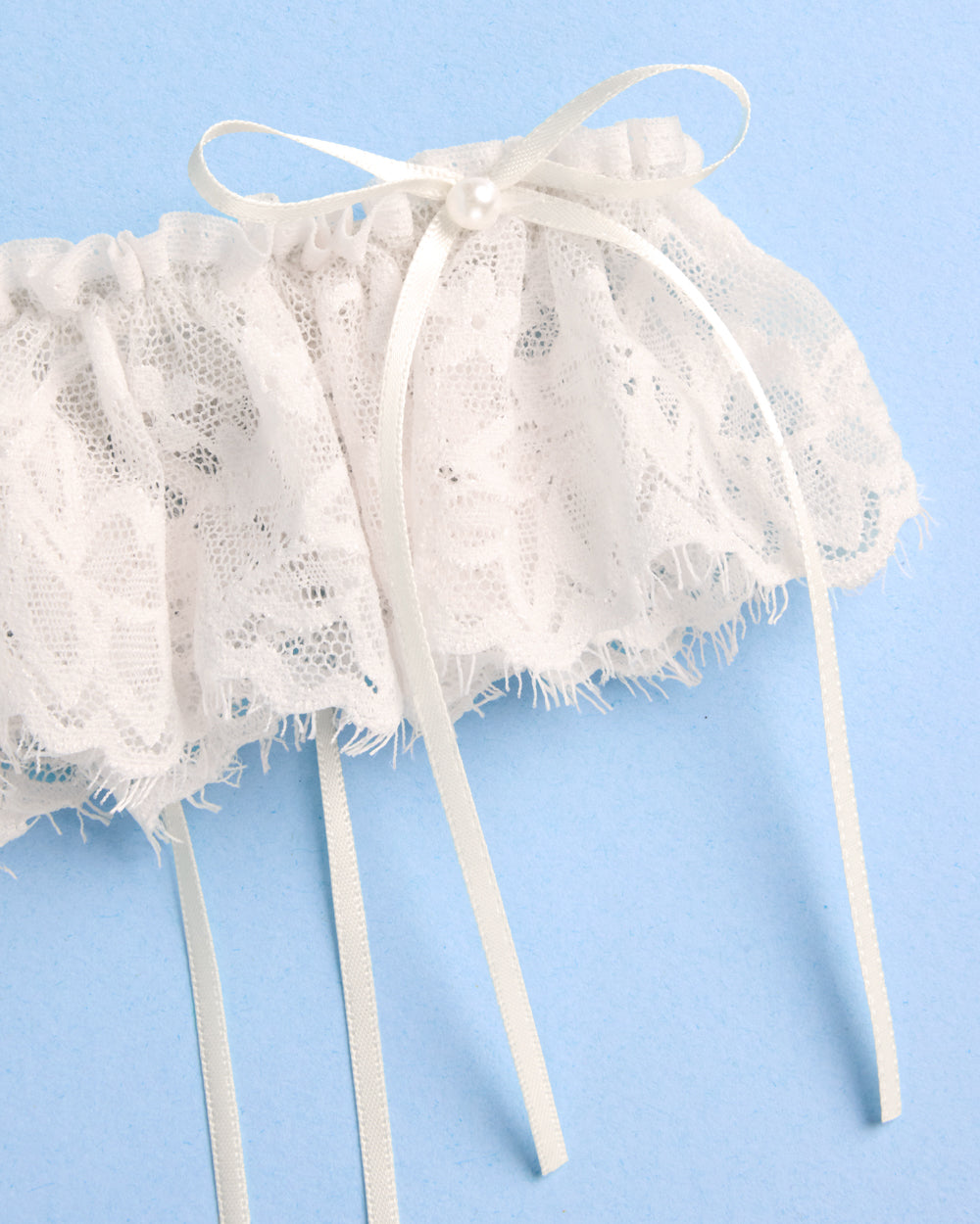 Classic Bride Garter - cream garter w. bows + pearls - B.You Boutique & Boji Balloon Bar