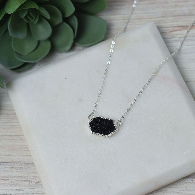 Annabelle Necklace: Silver